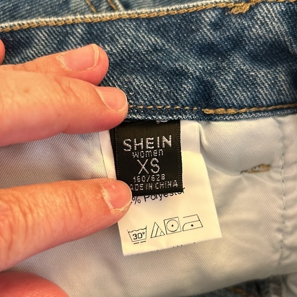 SHEIN Denim Distressed Skinny Jeans Size XS - Picture 6 of 7